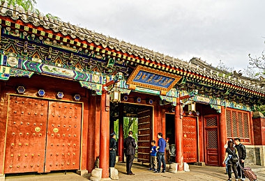 女性裸体秘 无遮挡游戏：虚拟世界的性别辩论与社会责任重构-1