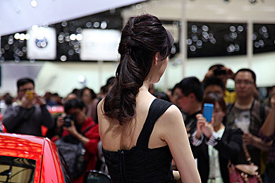 黄色软件appOPPO：“OPPO应用商店涉黄事件曝光，行业监管升级，共同守护清朗网络空间”-2