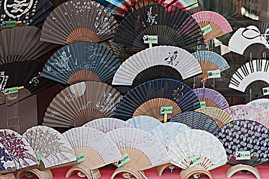 机机和机机手机免费下载版：新品手机免费下载版“机机和机机手机”上线，性能强劲功能丰富，备受关注热议-1