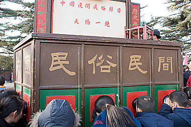 99热这里全都是精品：探索“99热”娱乐盛宴：海量高清资源，个性化推荐，畅享影视动漫新体验-1