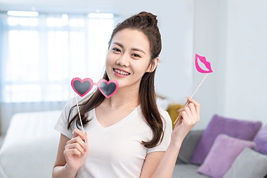 爽 好多水 快 呻吟女女：夏日狂欢水上乐园，清凉无限欢乐共享-2