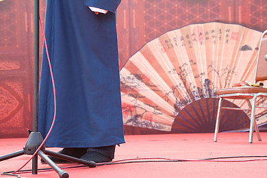 高中足球体育生被室友玩弄j：“校园阴影：足球生遭遇室友恶作剧，安全与心灵守护亟待加强”-2