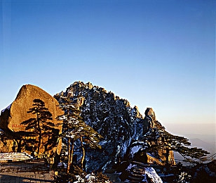 成人AⅤ：数字光影，成人娱乐：揭秘历史流变与文明观影之道-2